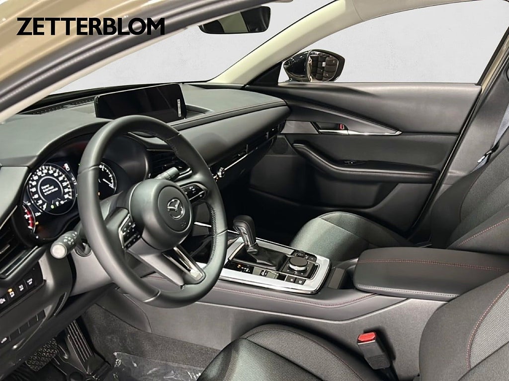 Kombi Mazda CX-30 20 av 20