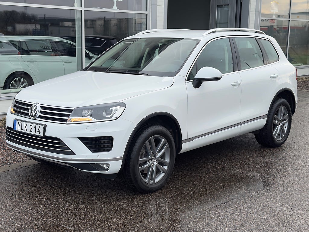 Volkswagen Touareg 3.0 V6 TDI BMT 4M (P-värm, Drag, KAMPANJ 4,45%)