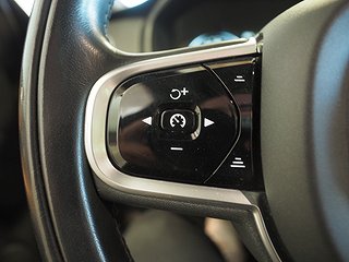 SUV Volvo XC90 23 av 27