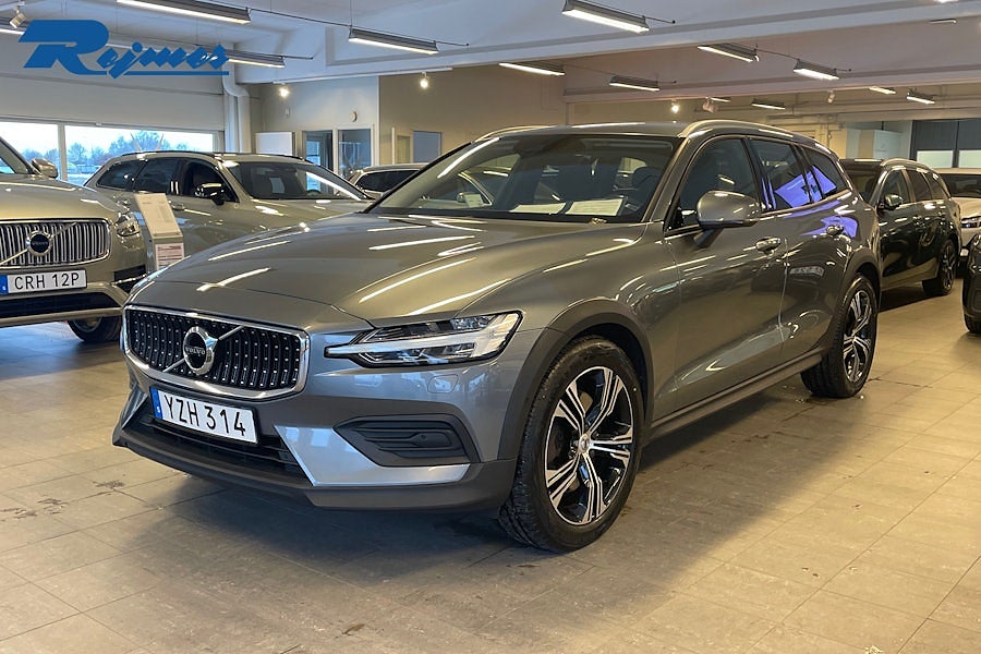 Volvo V60 Cross Country D4 AWD Edition