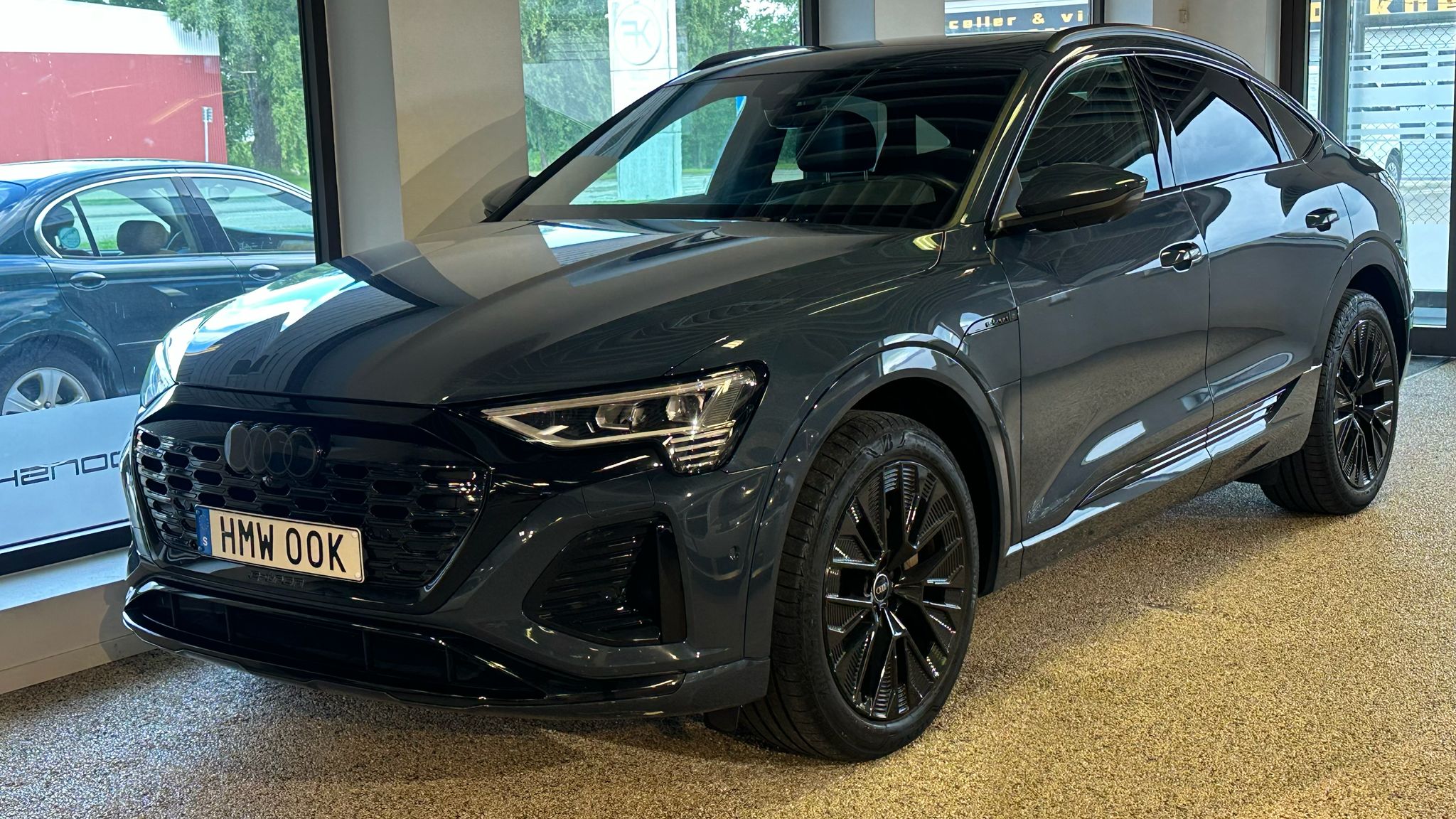 Audi Q8 e-tron 2024, bild 7/10