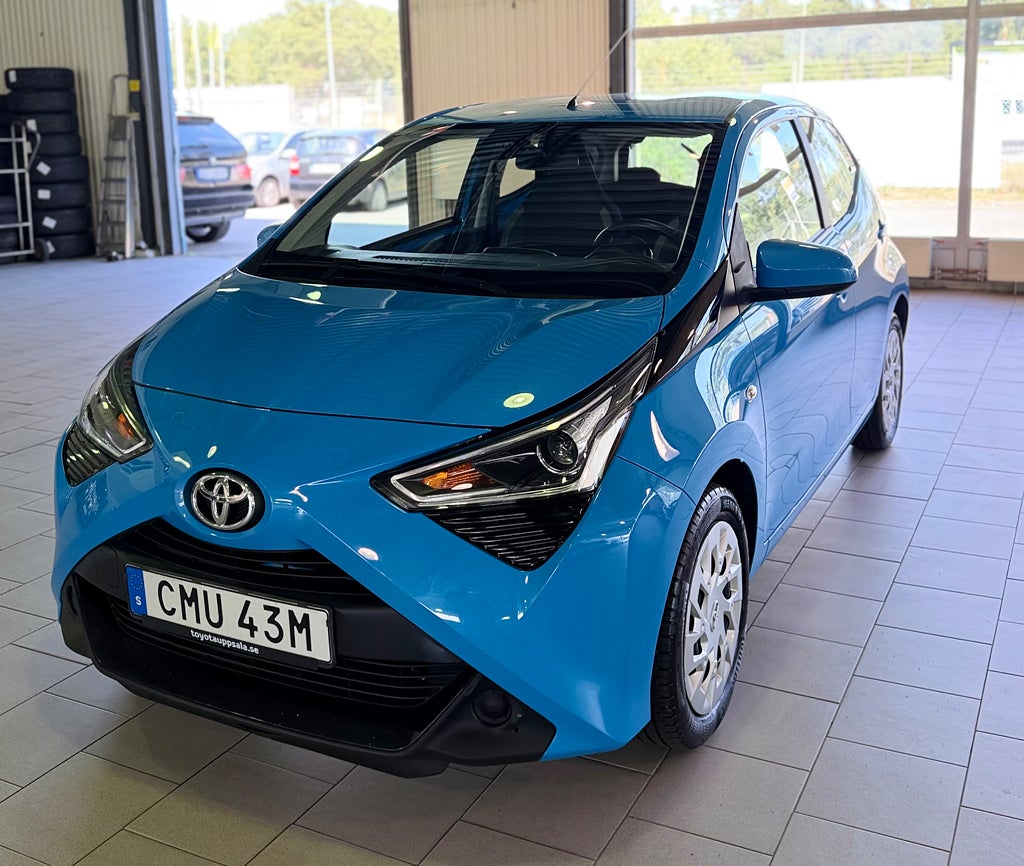 Toyota Aygo 5-dörrar 1.0 VVT-i X-PLAY Euro 6 SoV/Ny servad