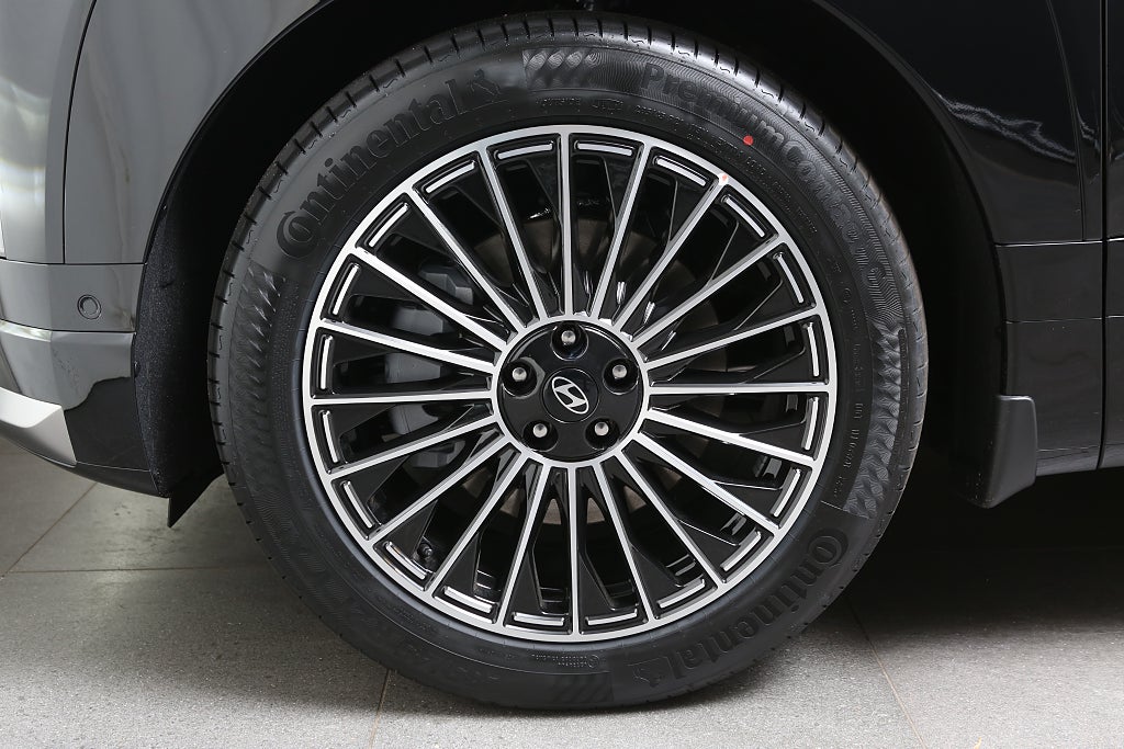 Hyundai IONIQ 9 Calligraphy Line AWD 110,3kWh - Privatleasingkampanj!