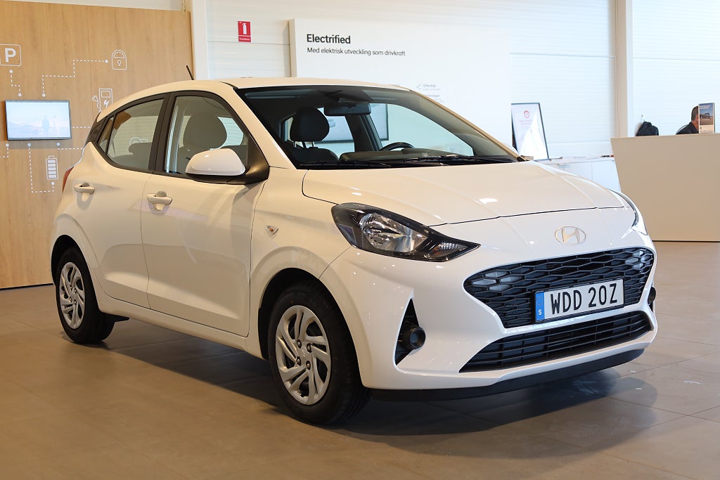 Hyundai i10 1.0 blue Essential CarPlay Rattvärme Leasbar 2024
