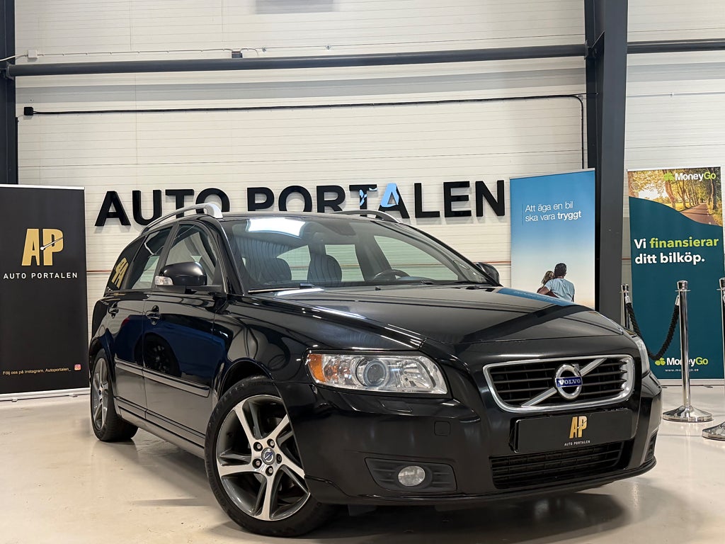 Volvo V50 D2 Classic Dieselvärmare tidur drag helskinn Momentum