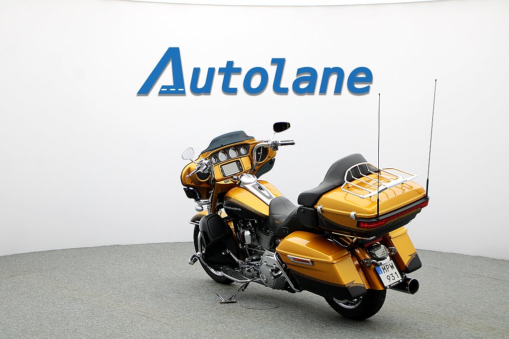 Harley-Davidson FLHTKSE CVO Ultra Limited* Sommarkampanj 4,99%