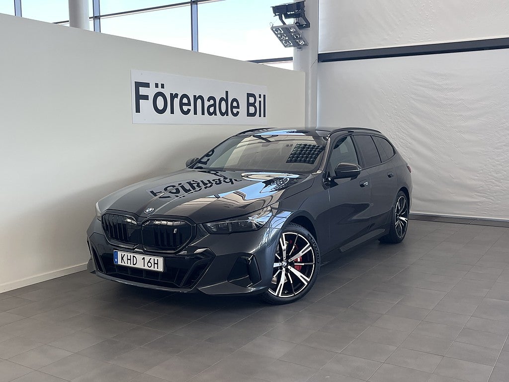 BMW i5 xDrive40 Touring M Sport Pro Innovation Drag Rattvärme 