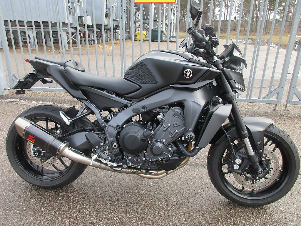 Yamaha MT-09 