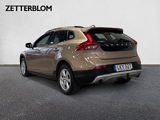 Halvkombi Volvo V40 Cross Country 3 av 19