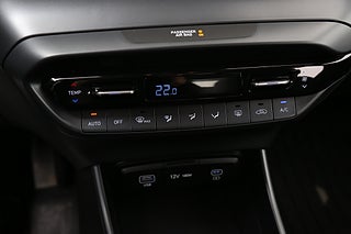 Halvkombi Hyundai i20 19 av 23