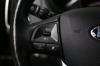 Halvkombi Kia Rio 10 av 17