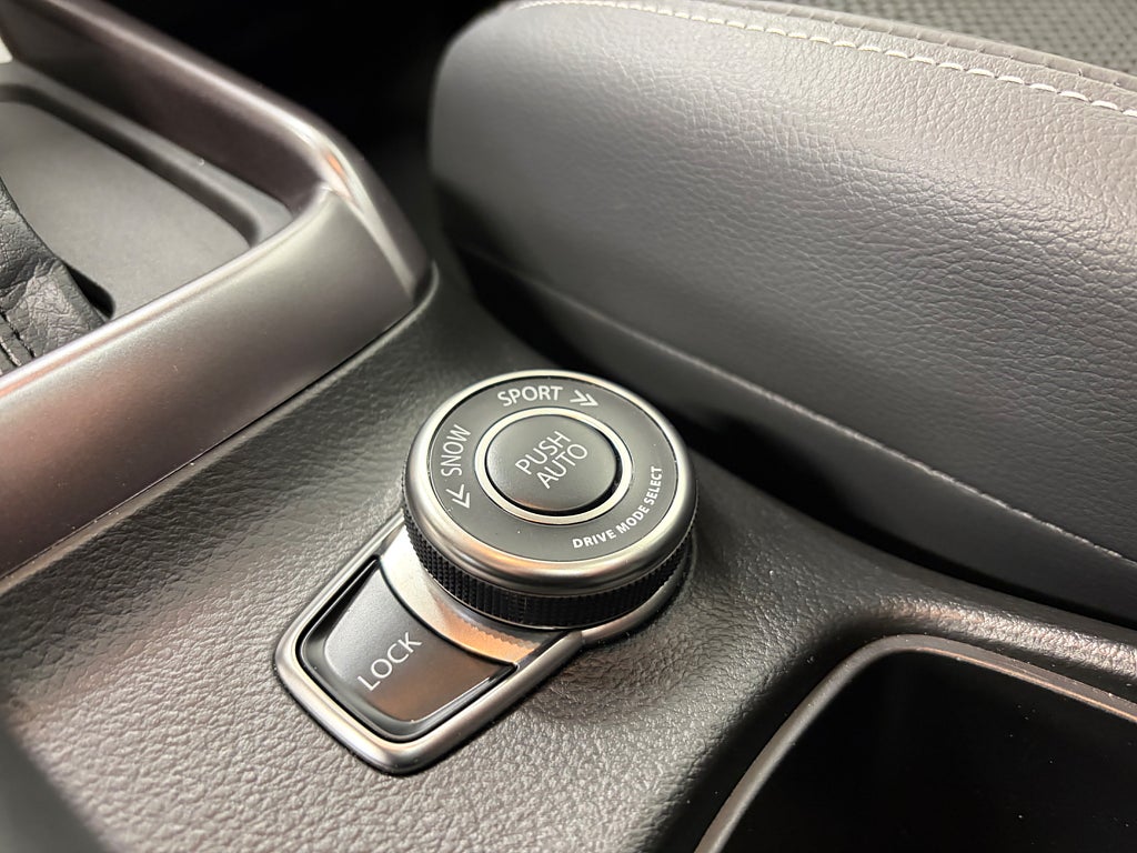 Suzuki S-Cross 2025 - miniatyr 10