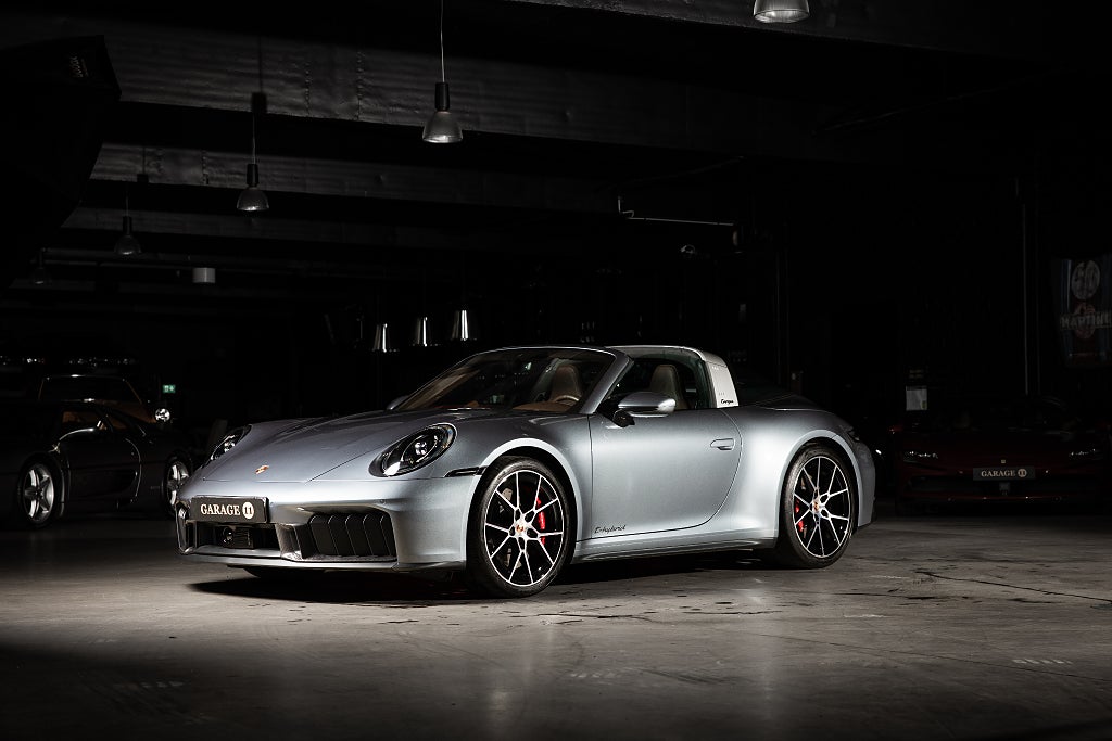 Porsche 992 .2 911 Targa 4 GTS / 497mil / InnoDrive