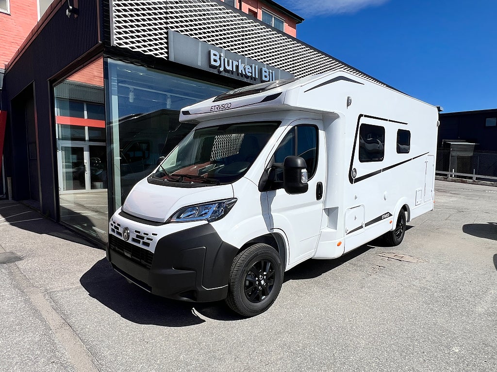 Etrusco T 6.9 BB /140 hk / Familjebil 6 åkande - våningssäng bak / REA! 