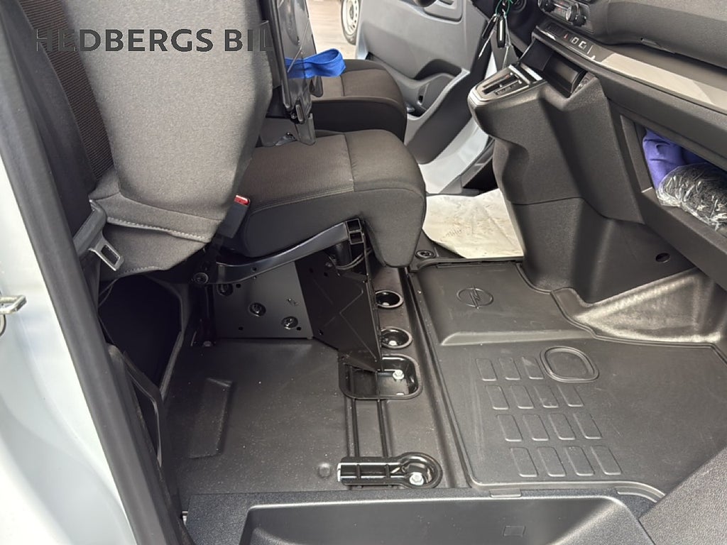 Opel Vivaro L3 145 HK AUT  thumbnail