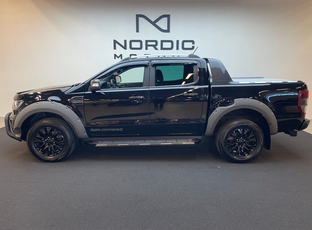 Ford ranger 2.0 BiTurbo 4x4 Wildtrak 213hk/Värmare/V-hjul/Drag