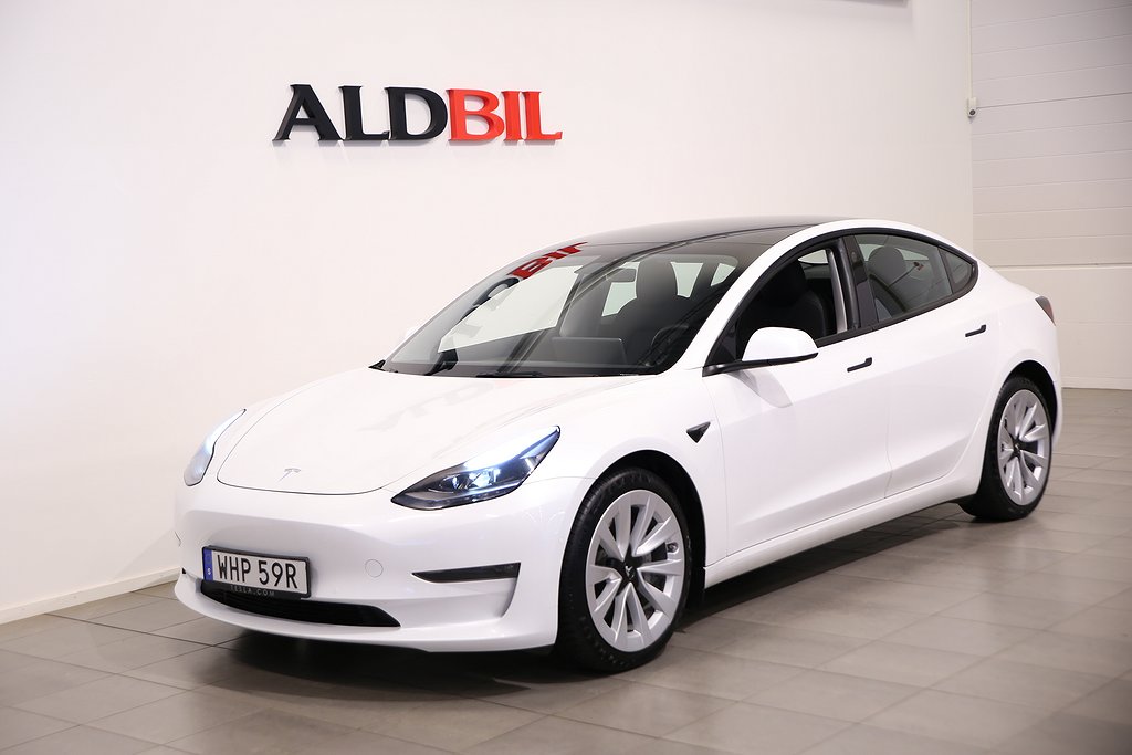 Tesla Model 3 Dual Motor Long Range 440hk AWD / Drag / Läder / Pano / Nav