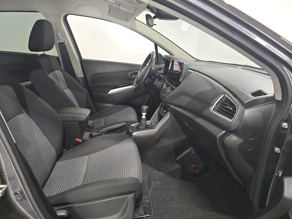 Suzuki S-Cross Hybrid AllGrip M-Värm V-hjul Backkamera