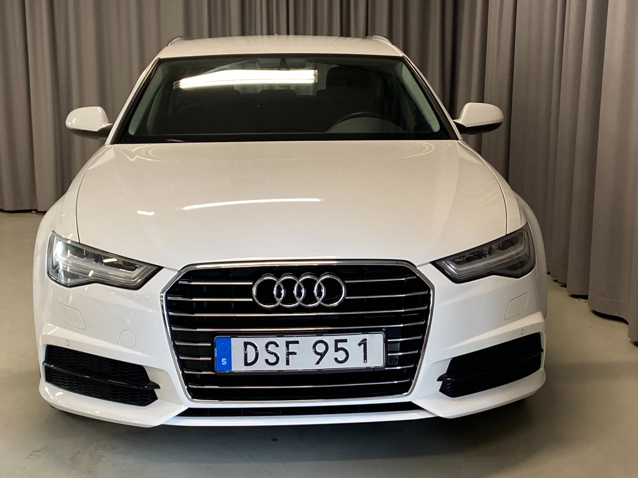 Audi A6 Avant 2.0 TDI 190hk Pvärm Drag 2018, kuva 2/52