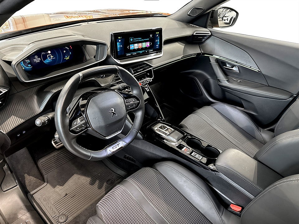 Bild på Peugeot E-2008 GT Pack 50kWh 136hk Aut B-KAMERA CARPLAY
