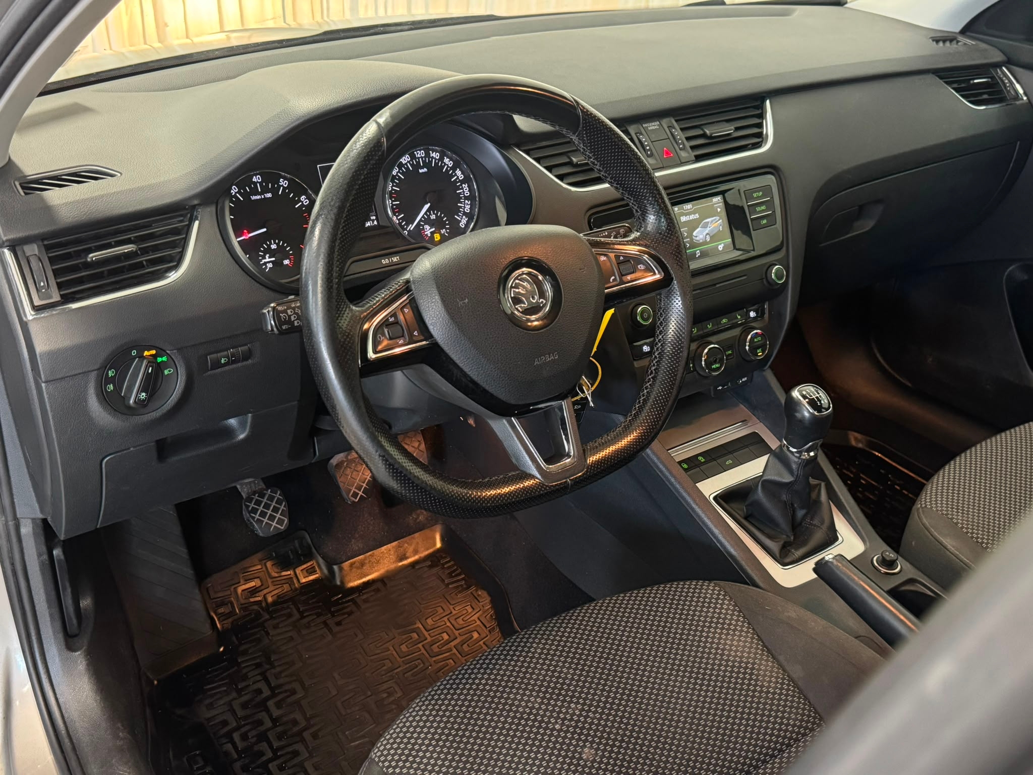 Skoda Octavia 2016, bild 7/50