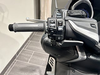 Yamaha T-Max 500 DX 3,45%/20 mil/Nyservad