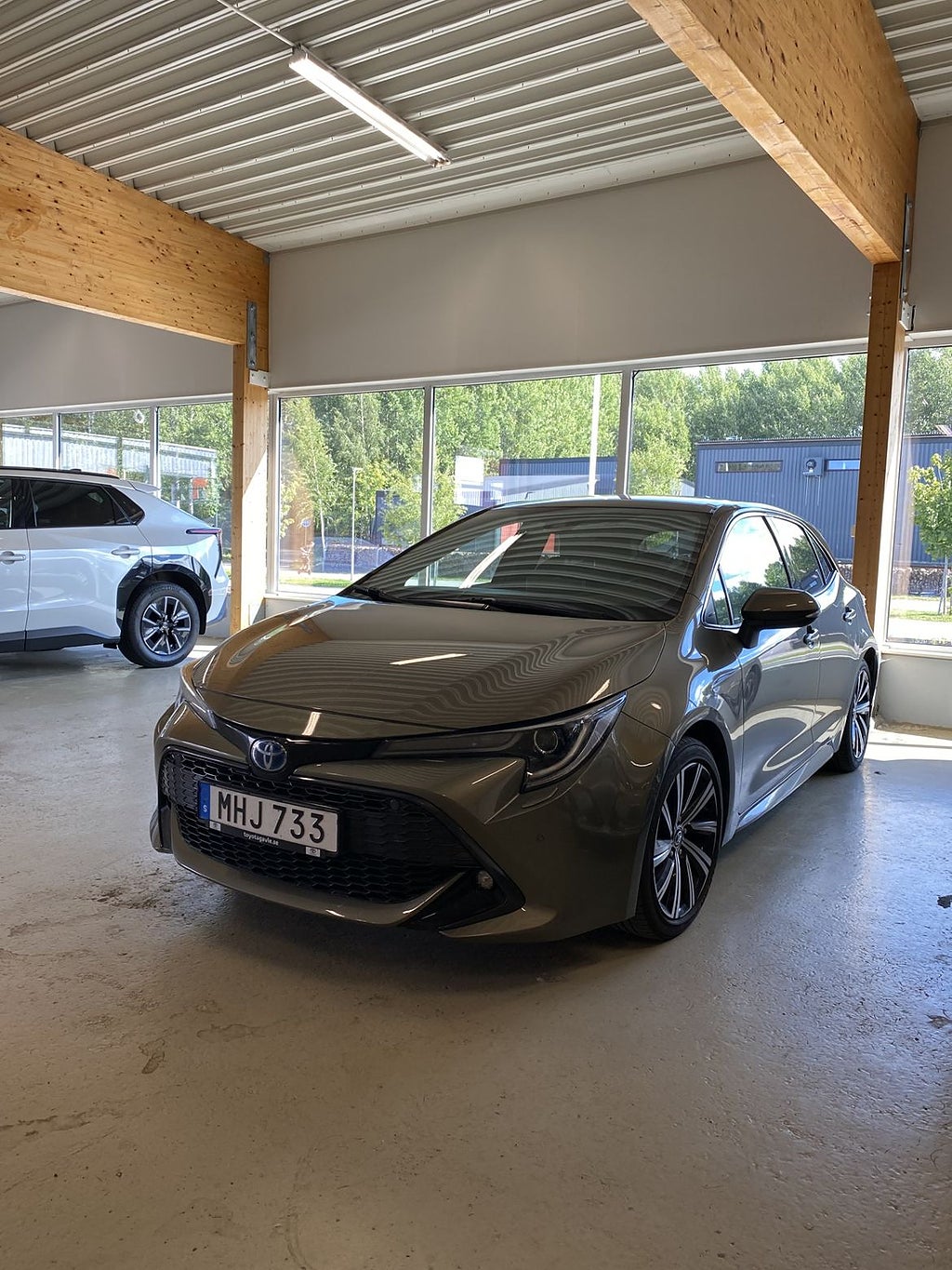 Toyota Corolla Hybrid 5d e-CVT Style | Vinterhjul