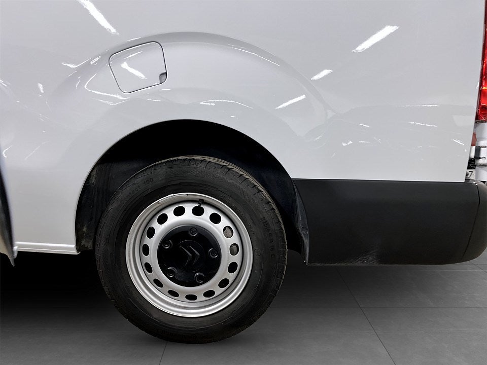 Bild på Citroën Jumpy Business Premium 2.0 BHDi 145hk Aut L3 - DRAG, NAVI