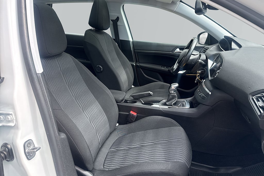 Peugeot 308 2015