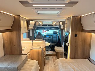 Husbil-halvintegrerad Kabe ROYAL X 780 LT 27 av 33