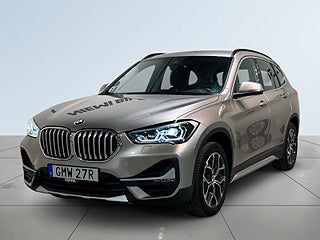 BMW X1 xDrive20i Steptronic xLine Mvärm Psens GPS HuD SoV – bild 16