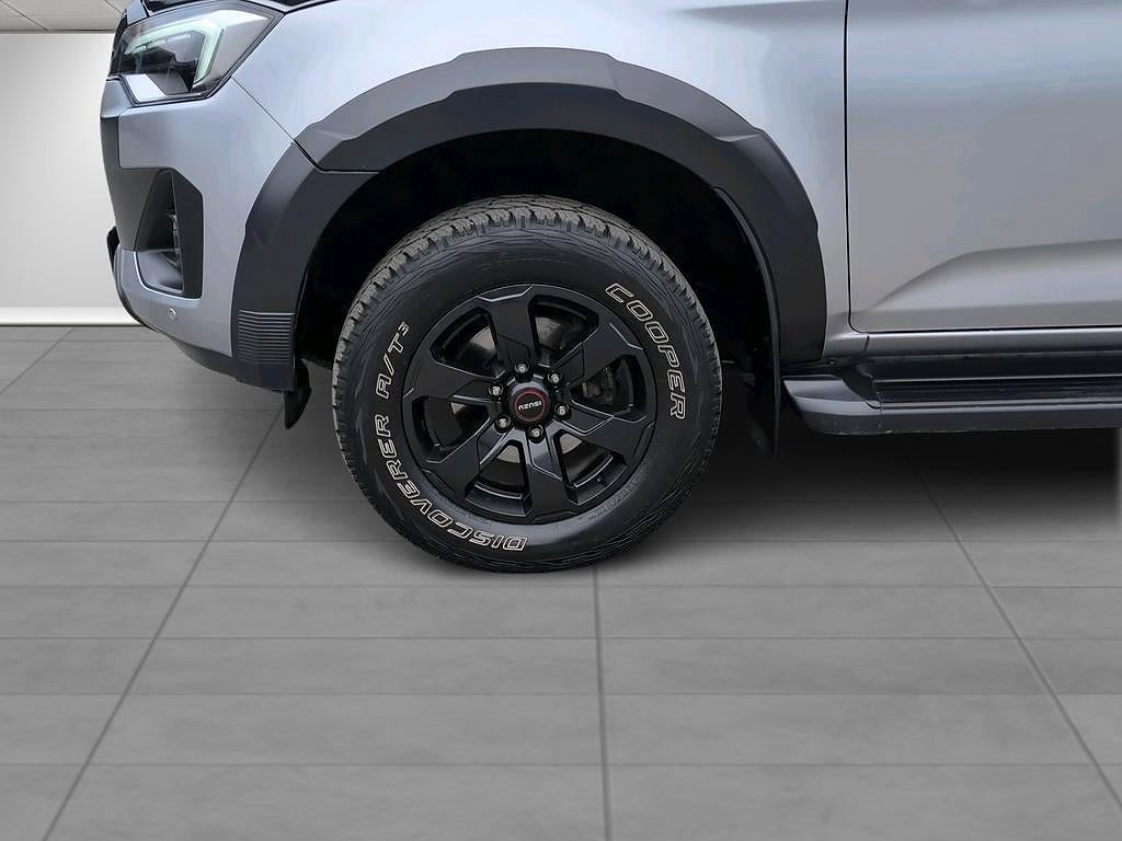 Isuzu D-max XRX Crew Cab 1.9 CNG 4WD 163 hk