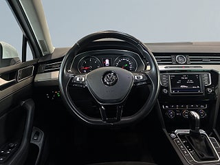 Volkswagen Passat 2.0 TDI DPF SCR BMT 4Motion GT S&V/Drag/Psens/Adfart/BT – bild 9