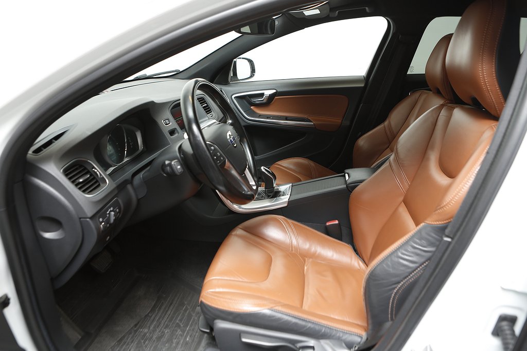 Volvo V60 D6 Plug-in Hybrid Momentum AWD Aut Skinn VOC Drag 2014