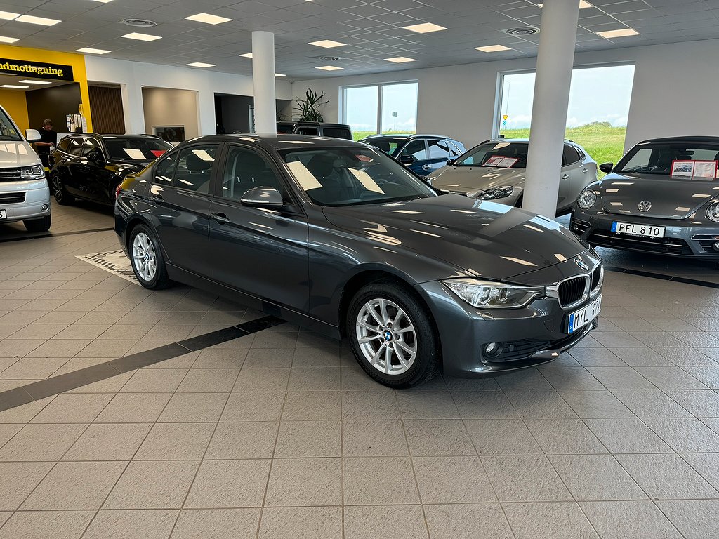 BMW 318 d Sedan Bi-Xenon P-sensorer