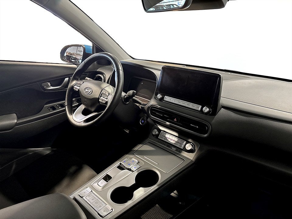 Bild på Hyundai Kona Essential 39.2 kWh 136hk Aut - B-KAMERA, CARPLAY