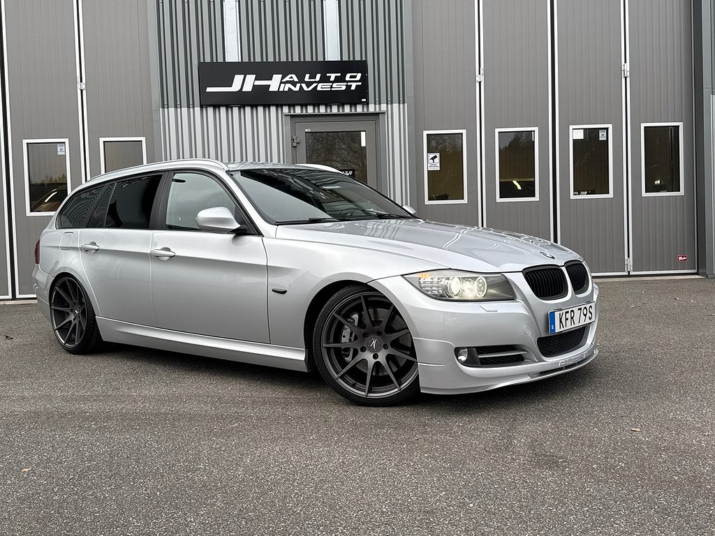 BMW 335i M Performance Touring 326 HK Läder Ljudsystem 