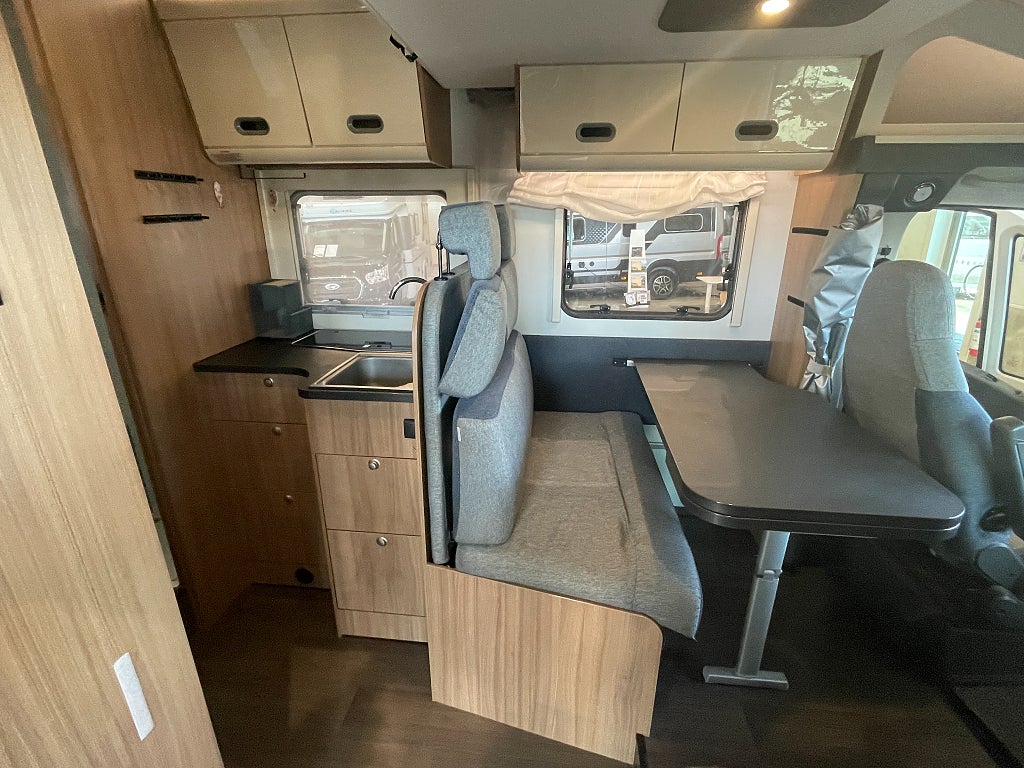 Sun Living S 75 SL / B-körkort / Taksäng / 5 bältad / 4779kr/mån / - Sun Living