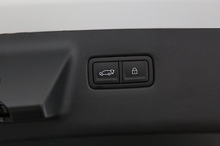 SUV Hyundai Santa Fe 11 av 27