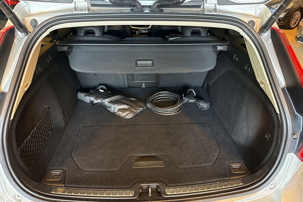 Volvo V60 Recharge T6 AWD Geartronic Kamera H/K Navi Värmare  miniatyr 17
