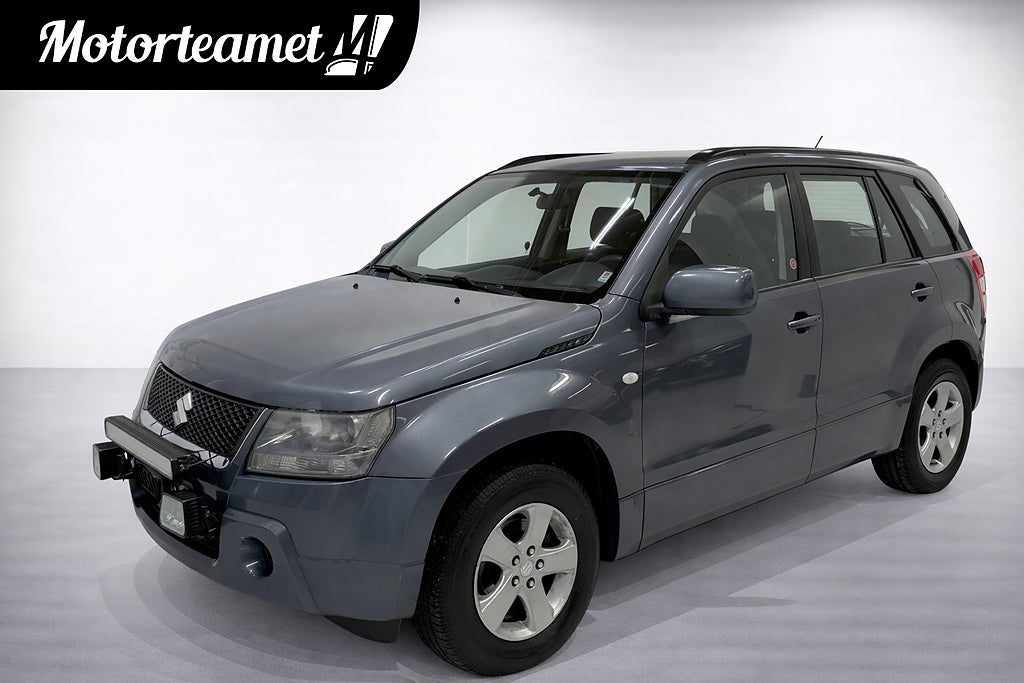 Suzuki Grand Vitara 5-dörrar 2.0 16V 4WD Extraljus Drag Nyservad