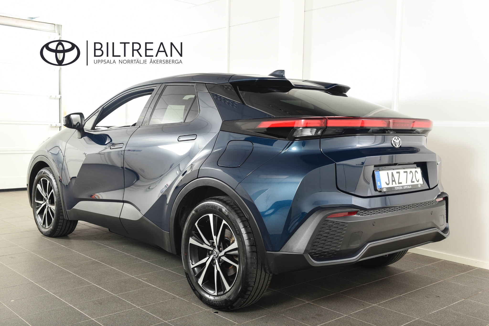 Toyota C-HR PHEV Style Drag Backkamera 2024, bild 2/47