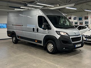 Peugeot Boxer Van 335 2.0 BlueHDi 4x4 MOMS S&V-däck/Dragkrok