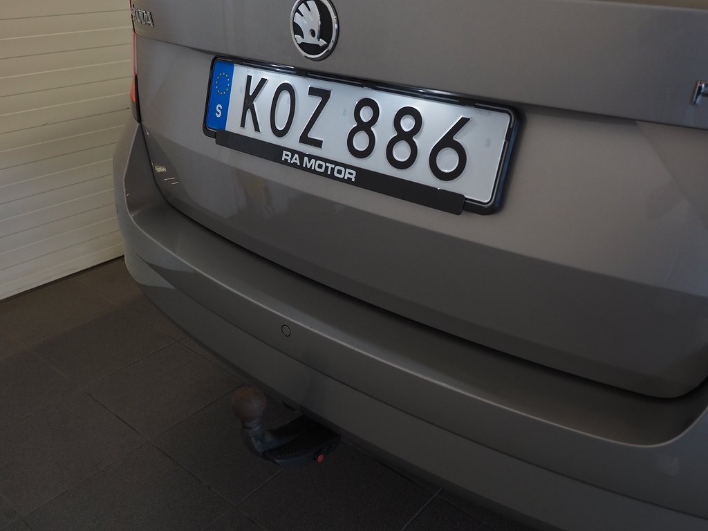 Skoda Fabia Kombi 1.0 TSI 95hk Style Dragkrok Motorvärmare 2018