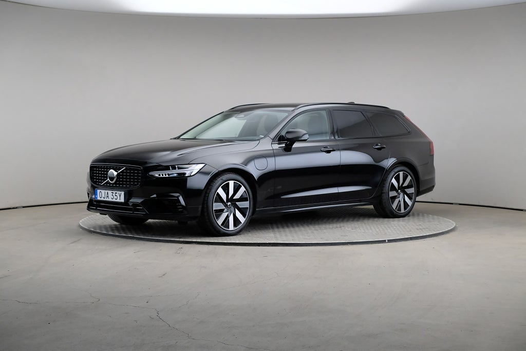 Volvo V90 Recharge T6 350hk AWD Plus Dark Klimat Läder Drag