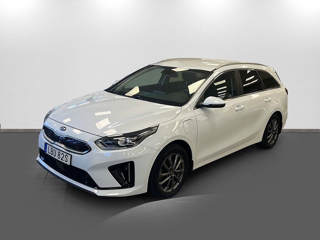 Kia Ceed Sportswagon Plug-in Hybrid - Vinterhjul ingår!