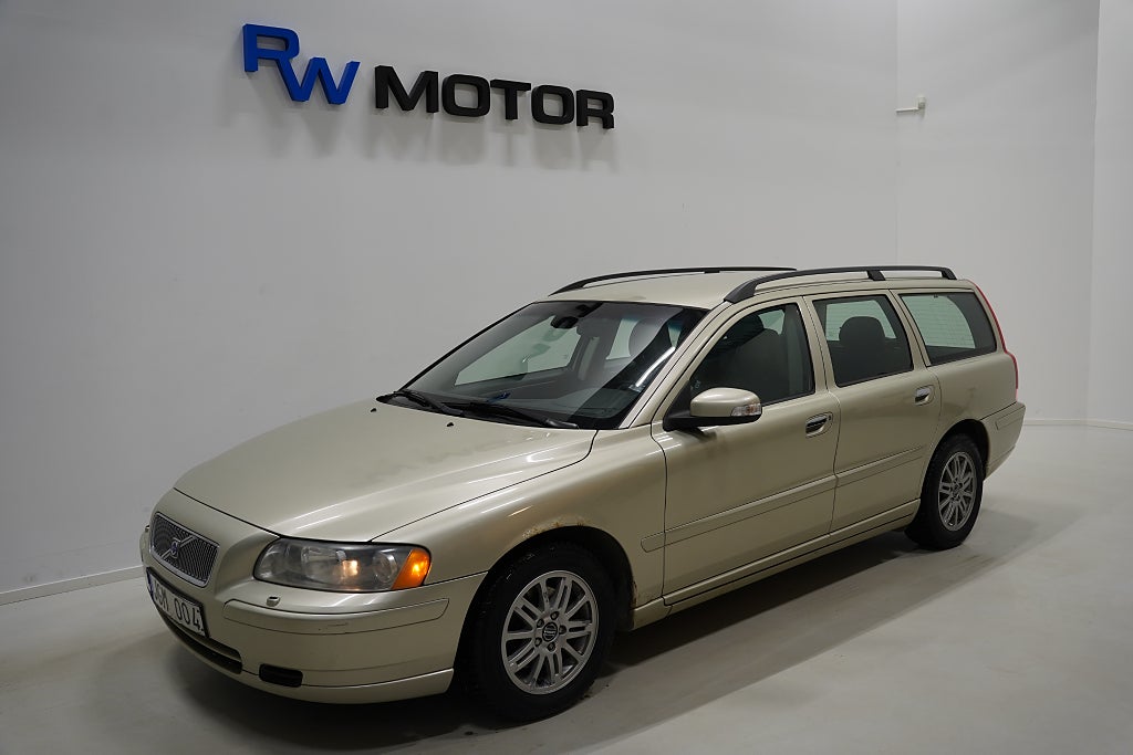 Volvo V70 2.4 Classic 170hk Kinetic Dragkrok Farthållare 