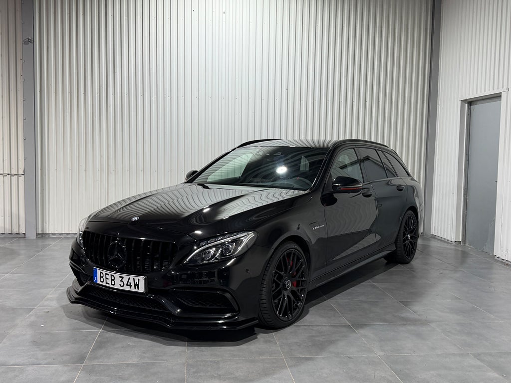 Mercedes-Benz AMG C 63 S T AMG EDITION 1 ORIGINAL CARBON SKALSTOLAR