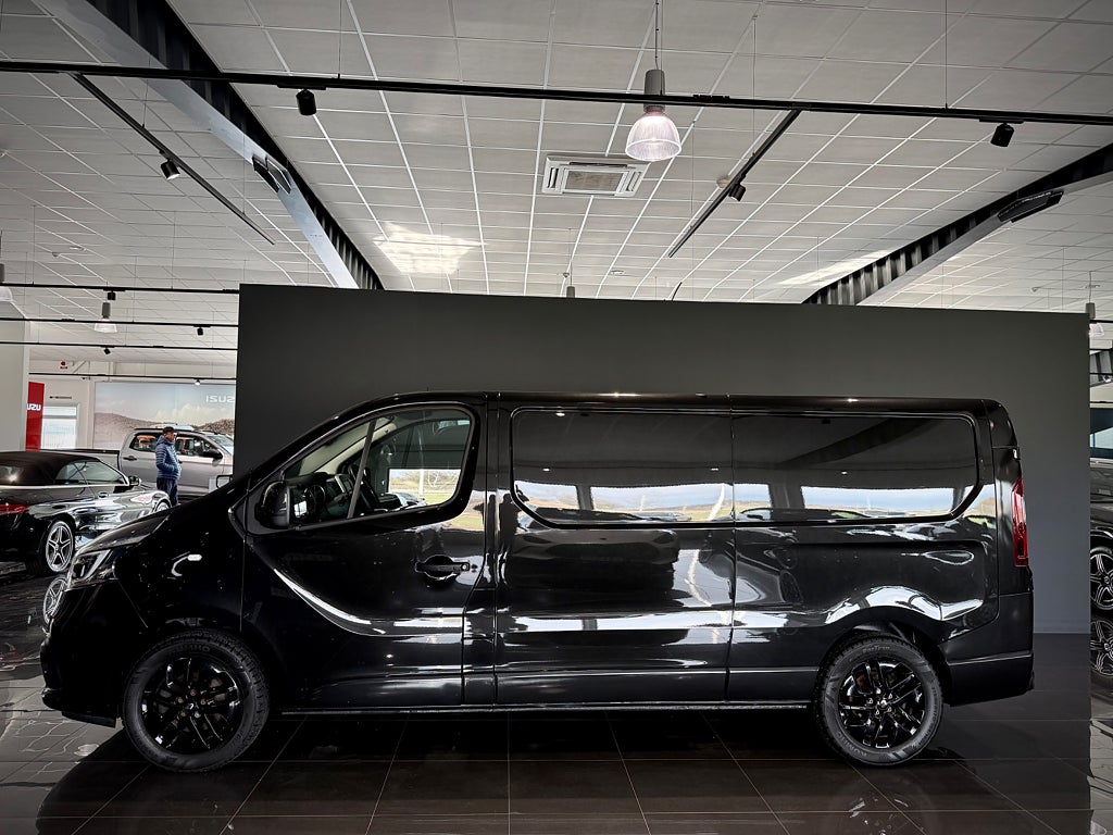 Renault trafic Skåpbil 3.0t 2.0 170hk dCi EDC  Racing Spirit - bild 16