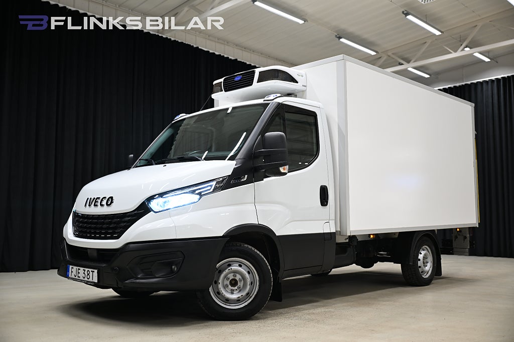 Iveco Daily 136HK Automat|Volymskåp|Kylbil|Bg-lyft|Nattkyla|SeUtr!